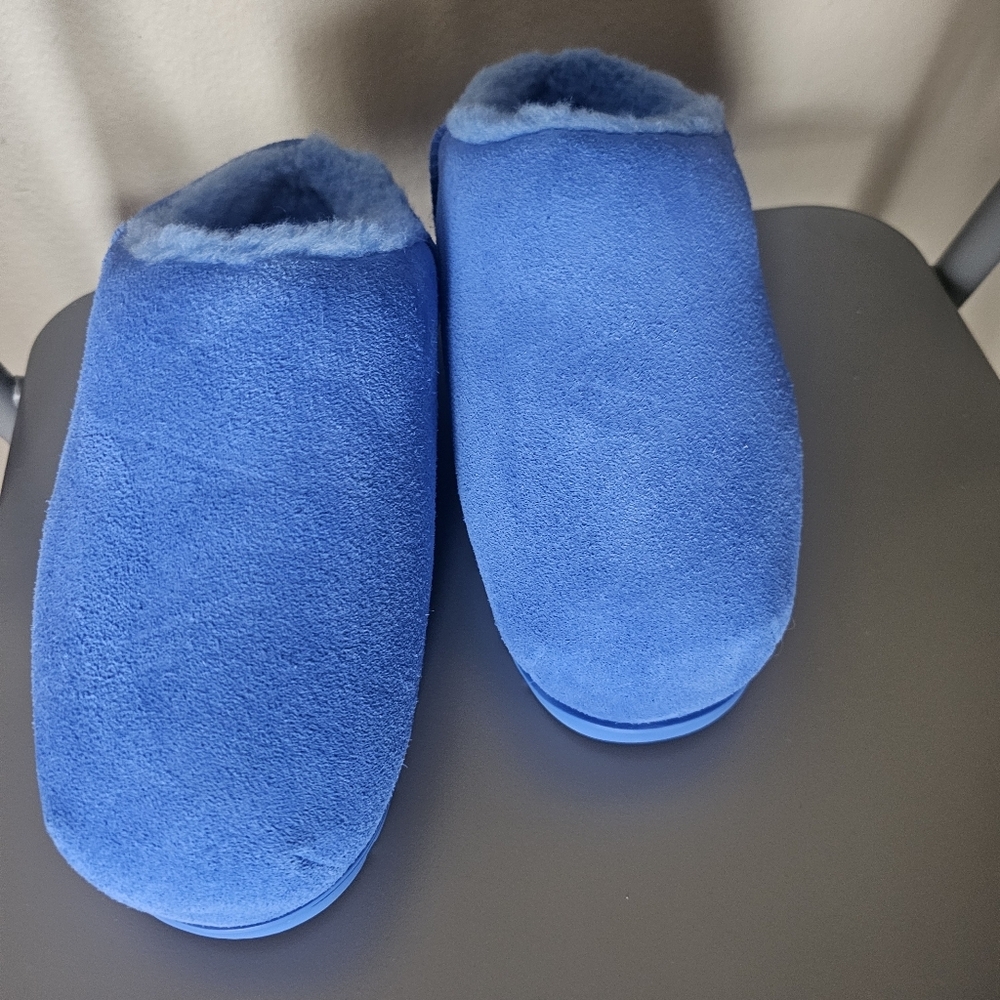UGG Blue Cozy Slippers - Picture 8 of 15